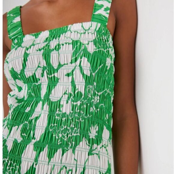Rails Seville Dress in Green Lotus Print Smocked & Sleeveless size XS - Picture 2 of 8